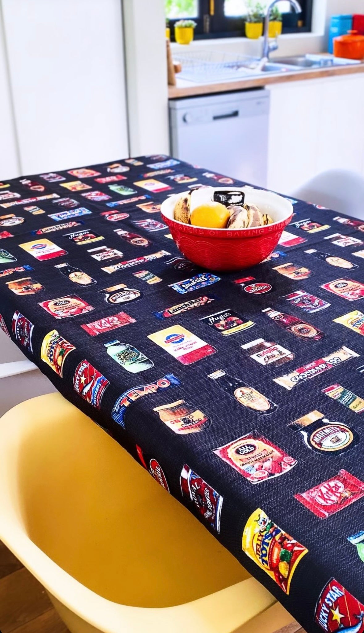 Grocery design table cloth 6 seater