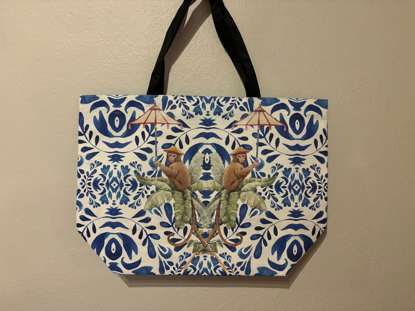 Assorted shopper bags