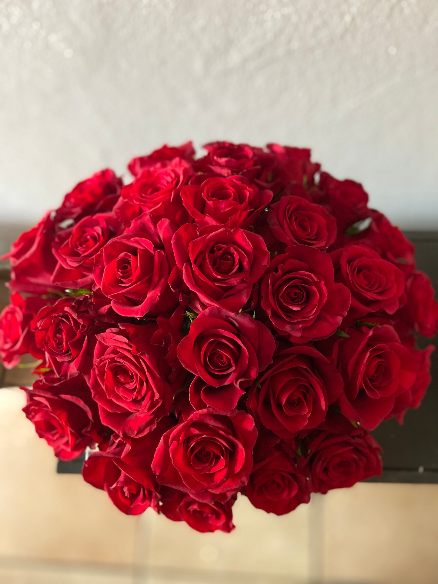 Large red rose hatbox