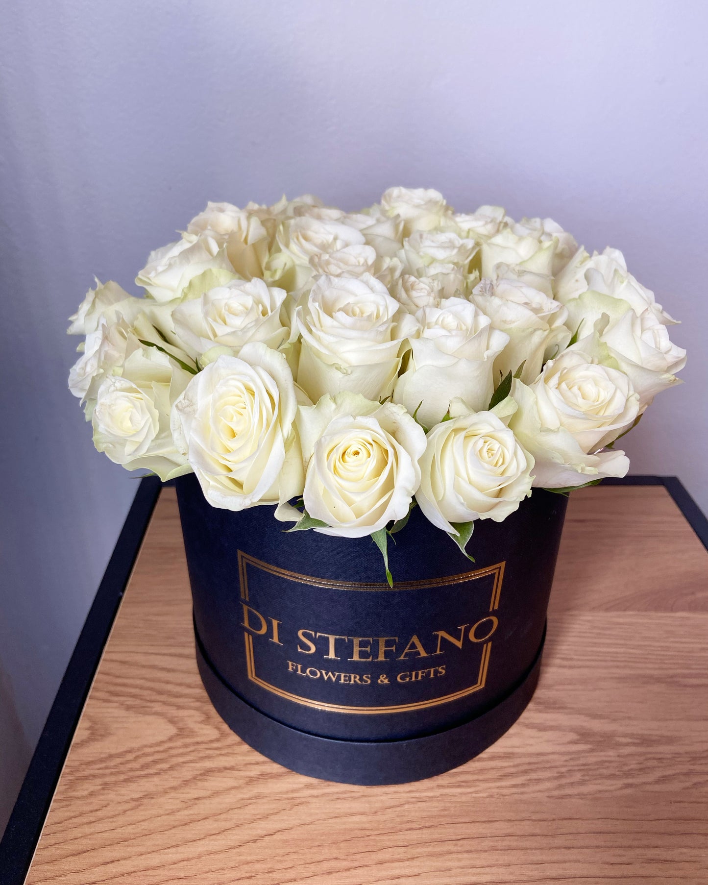 Large rose hatbox white/cream